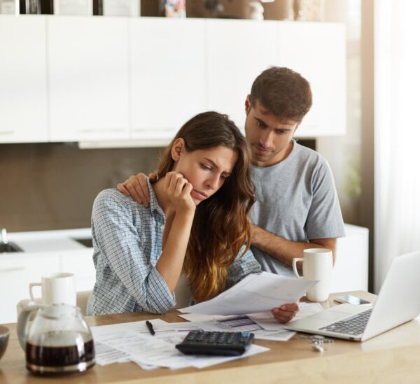 Estrategias para pagar deudas después de las fiestas decembrinas