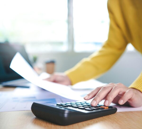 Cómo salir de deudas sin perder la cabeza: estrategias paso a paso