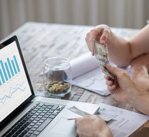 ¿Cómo organizar tu dinero sin estrés? Métodos simples para un mejor control financiero