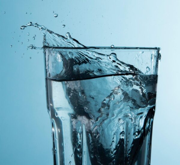 ¿Cuánta agua necesitas realmente al día? Beneficios de la hidratación